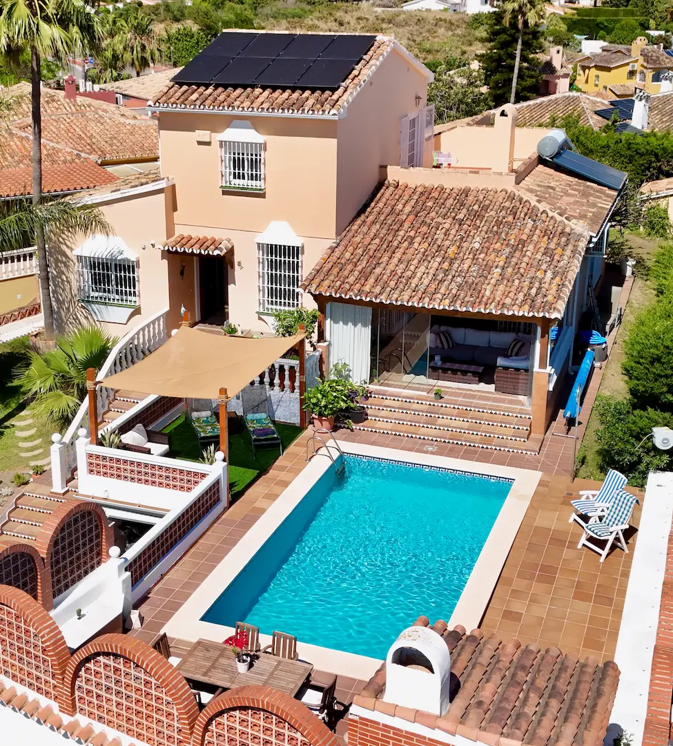 Drone shoot of house